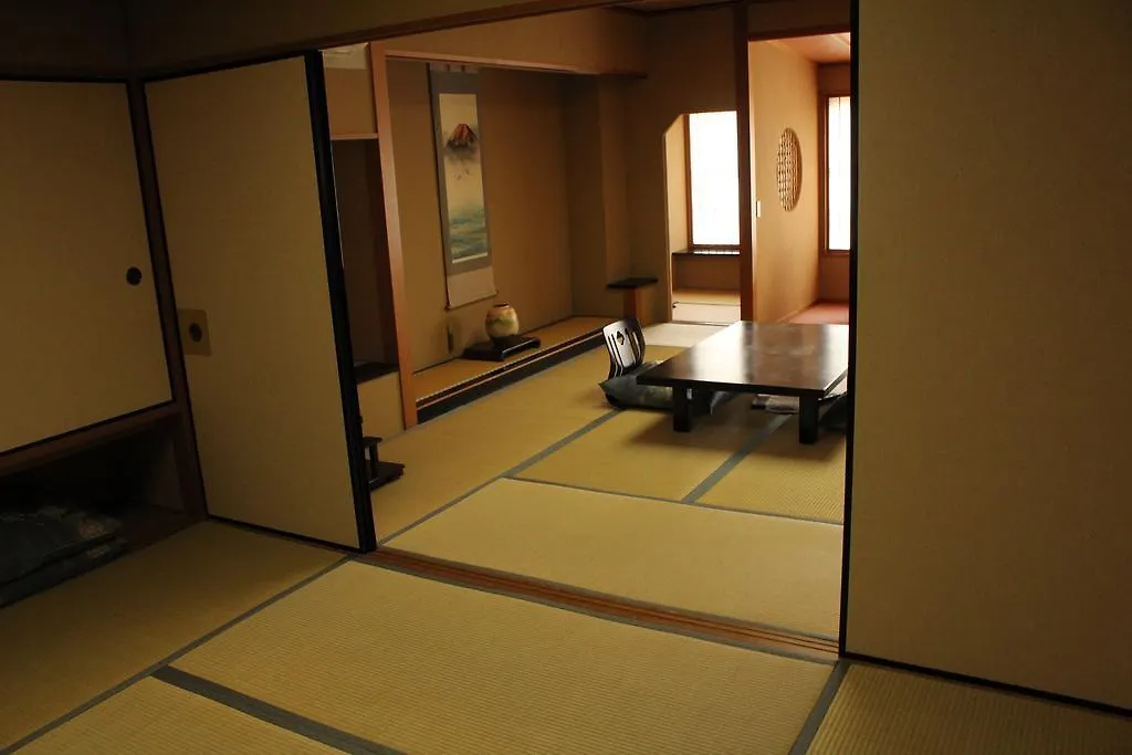 Hakone Gora Onsen Kara Kara Hotel 3*,